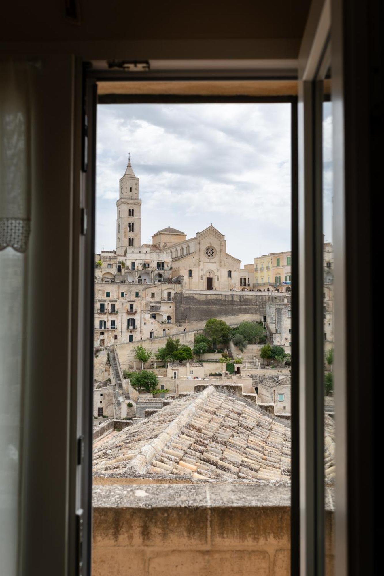 Antica Dimora Storica La Finestra Sul Campanile Villa Матера Екстериор снимка